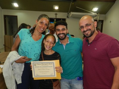 Homenagem aos bailarinos quatienses 